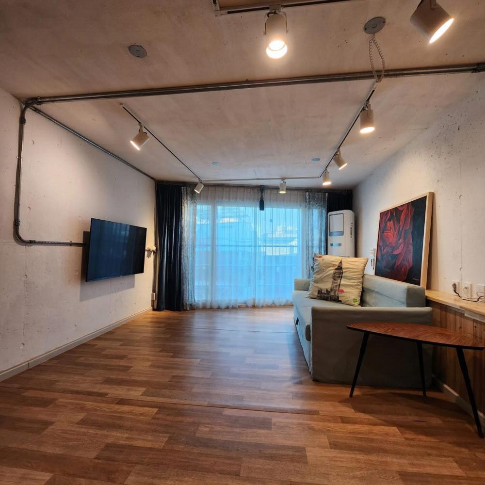 Ariene Guesthouse Gwangju Metropolitan City ภายนอก รูปภาพ
